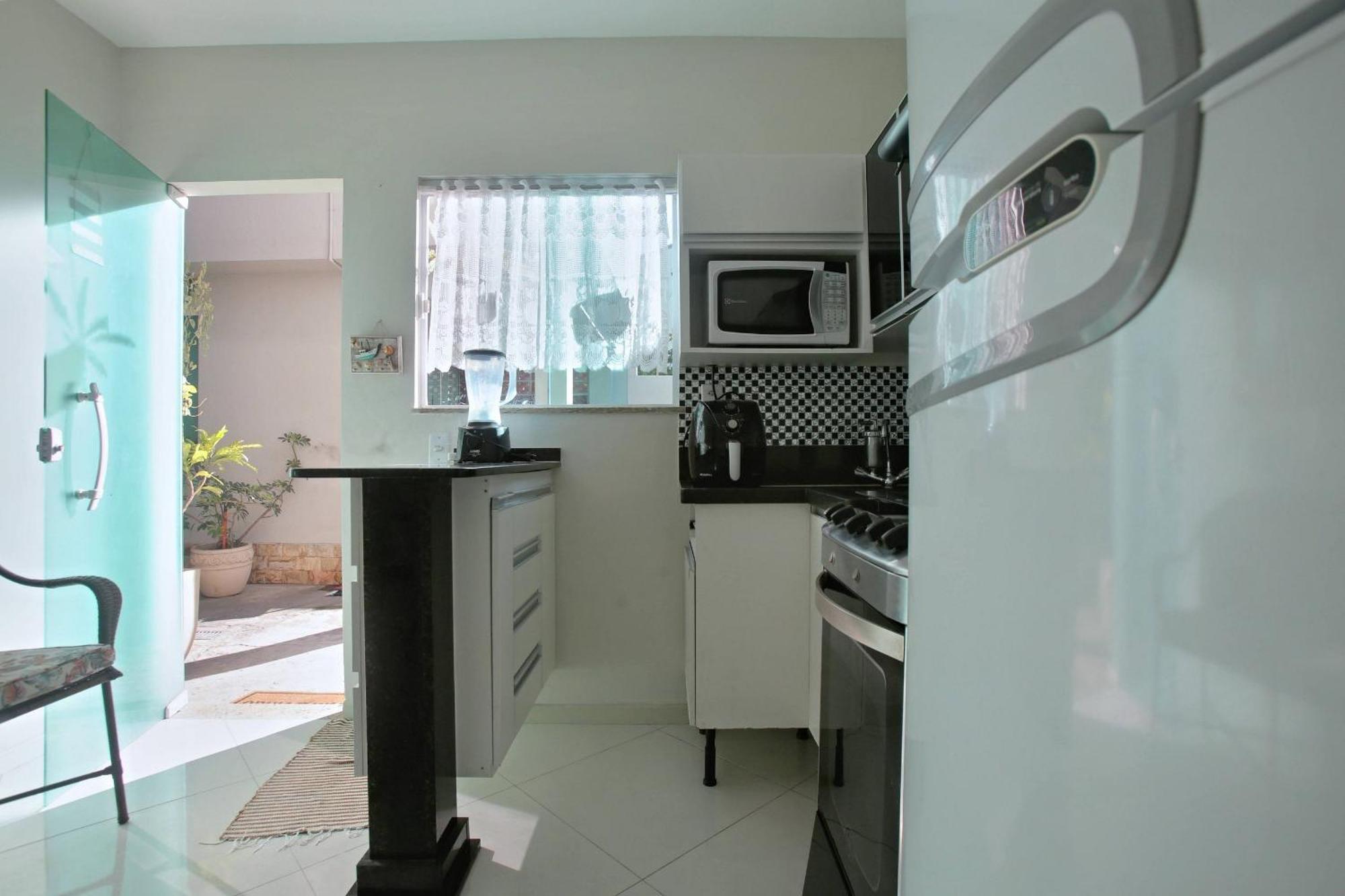Estudio Com Ar Refrigerado A 300 M Praia Cabo Frio Eksteriør bilde
